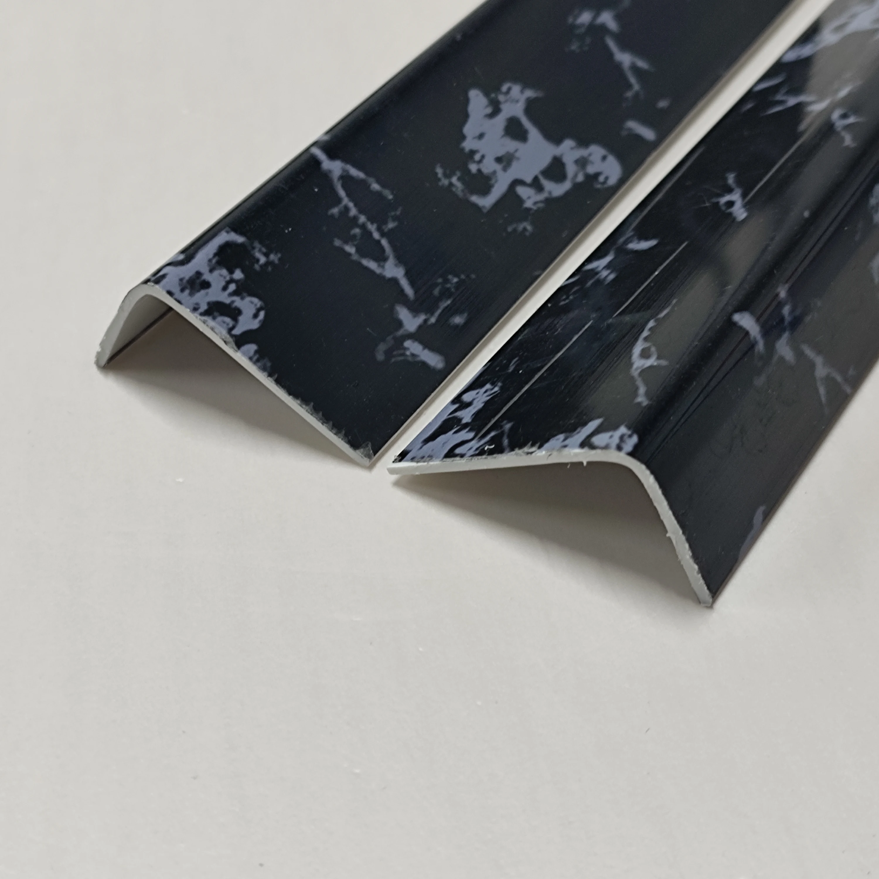 Hot selling model 20x20 Equal Angle PVC Corner Guard Plastic Wall Angle Decoration