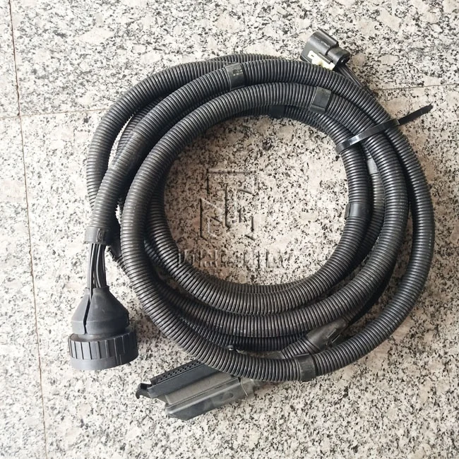 L Interconnect.ca Origina ble EC140 D4D TCD2012 L04 2 В TD2012 BF4M2012 BF4M1013C BF6M1013 04213152 04213153 20585159