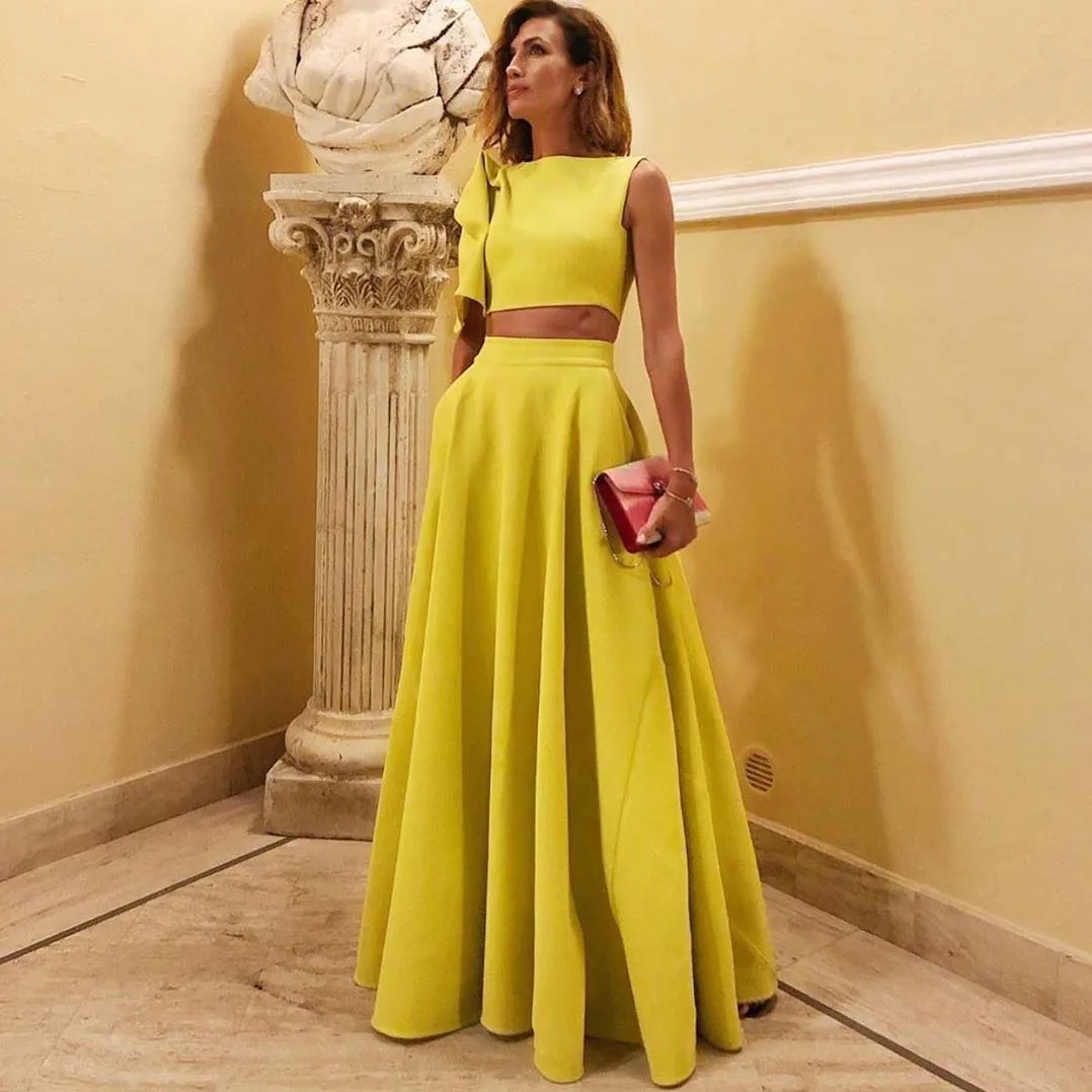 Fashion yellow two-piece suit summer ladies one-shoulder sleeve short T-shirt + big swing mopping skirt suit