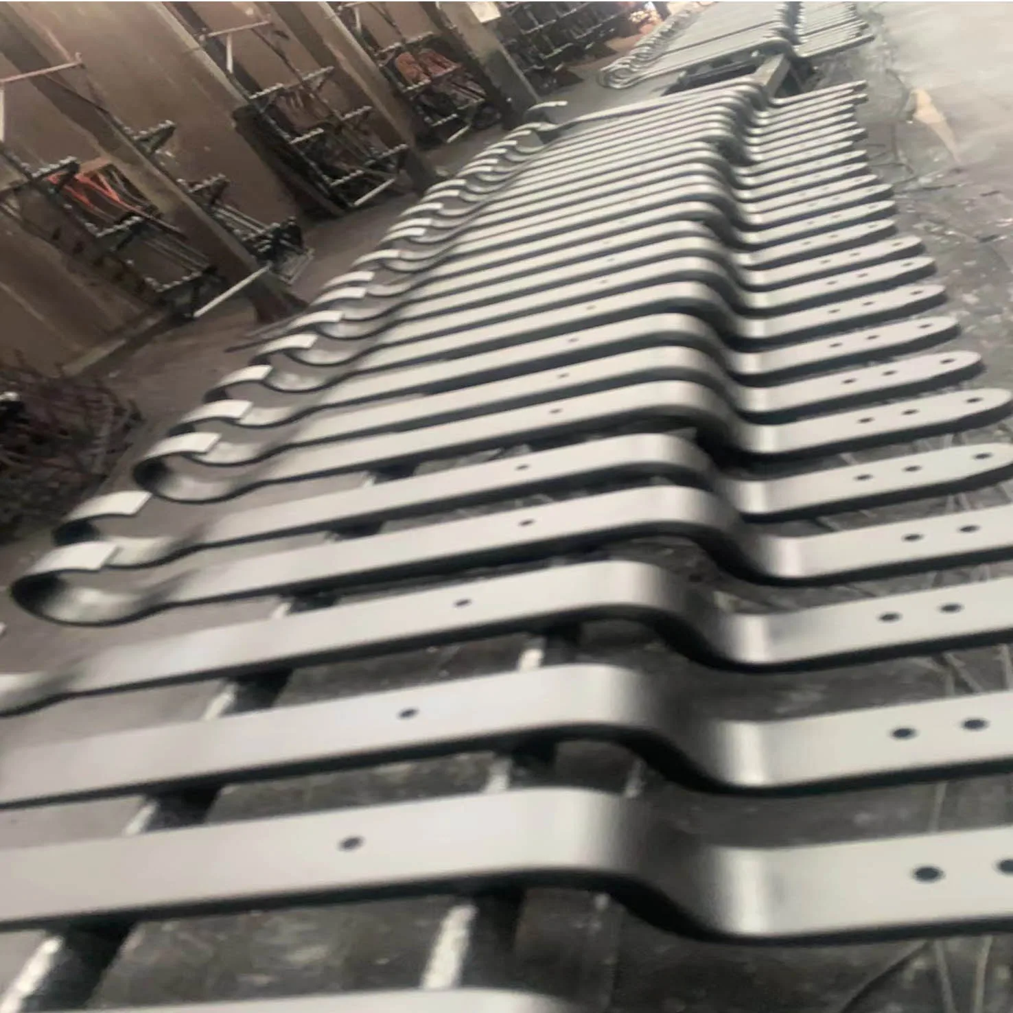 Air link suspension part no. 1421060-RH in 52CrMoV4 for Scania