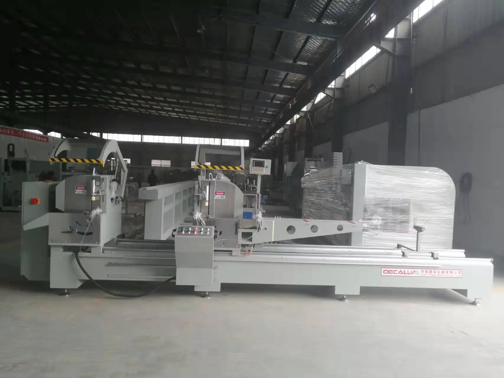 Window Door Making Machine for Aluminum Windows and Doors
