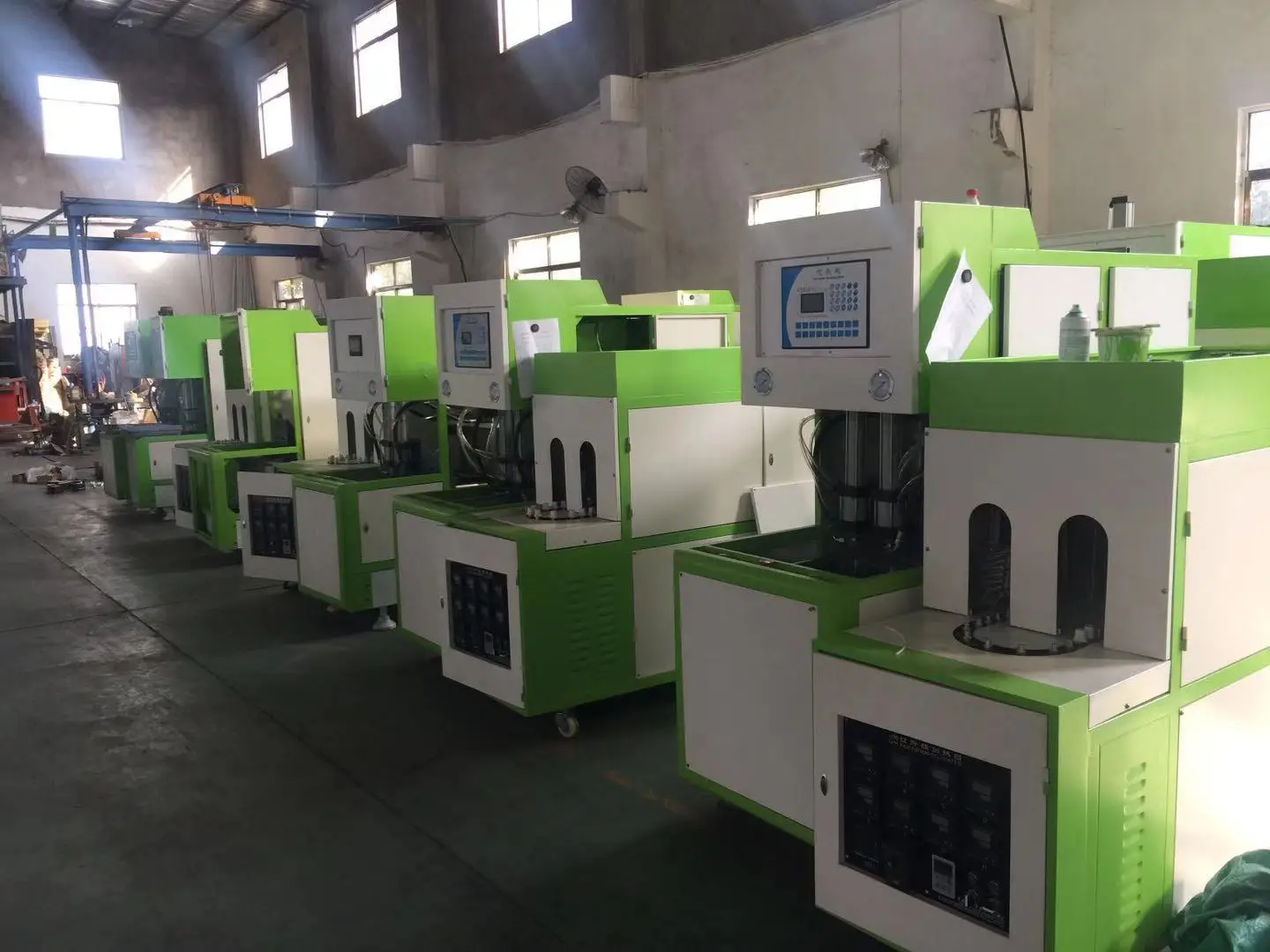 China factory 5L Water bottle blowing machine Semi-Automatic 10L Cooking Oil Bottle Pet Blowing Machine