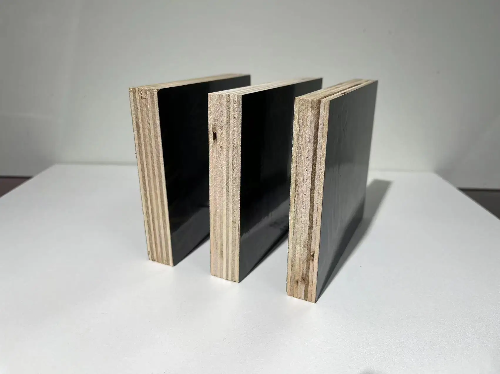 3/4 Plywood 4x8 for Building Template Manufacturers 18mm Reusable Architecture Model Material with Film Surface Formwork Use