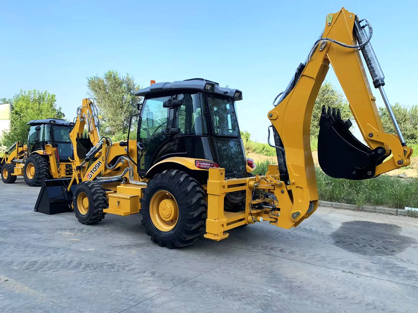 TOSH 2024 New Diesel CE Epa Engine Mini Farm Tractor Backhoe Excavator Loader 4x4 Backhoe