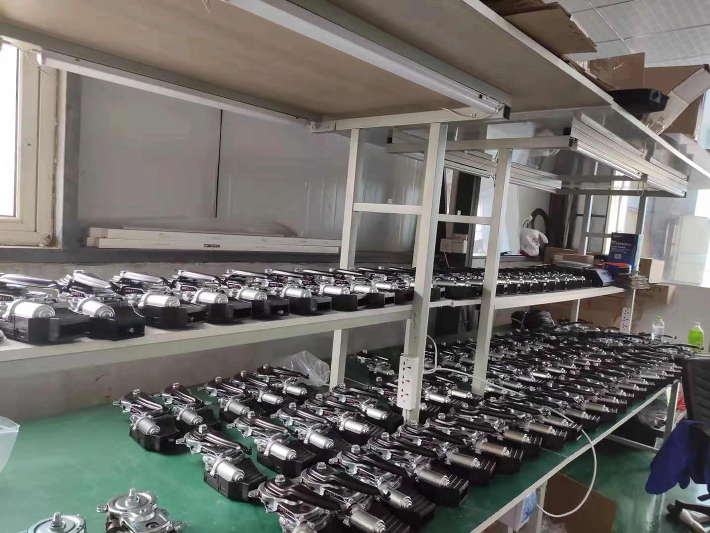 Electric Tailgate Car Trunk Open and Close With Remote Lifter Smart Double Poles Rear Trunk Lifter