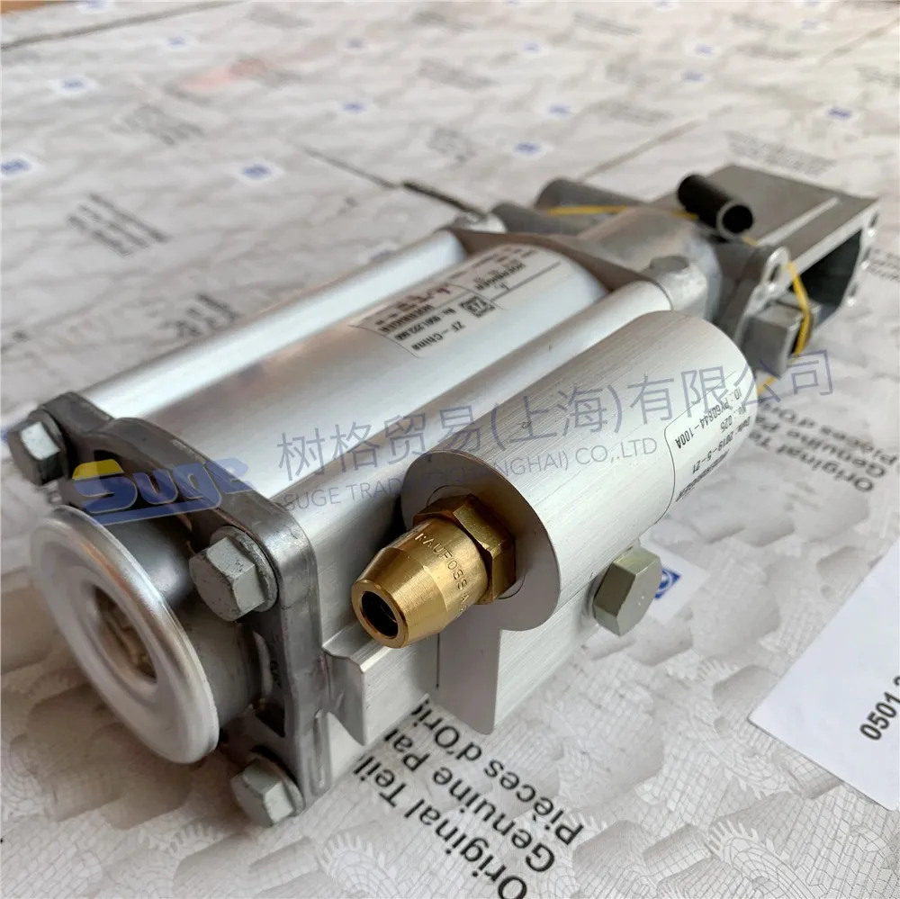 
ZF PNEUMATIC SERVO CYLINDER 16S2230 16S2231 16S2530 16S2531 0501 216 414 