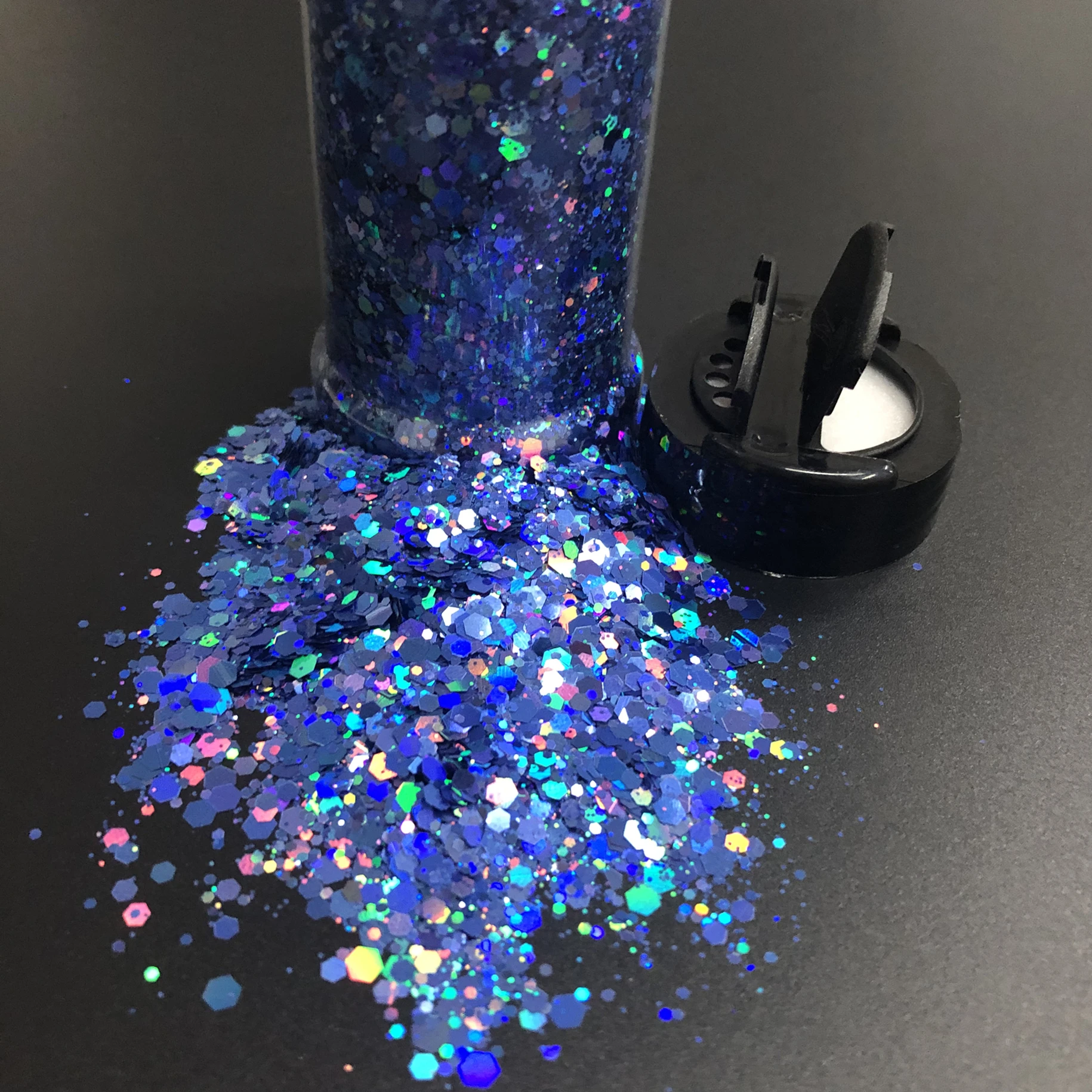 Top Sale Bulk 24 Colors Polyester Holographic Chunky Mix Cosmetic Nails Glitter In Shaker
