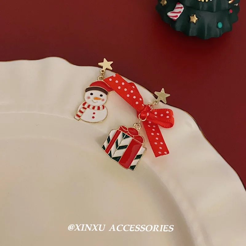 New cute girl Year Christmas star bow gift snowman earrings holiday dress up wholesale