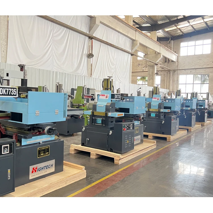 Multi CNC Wire Cutting EDM Wire Cut Machine Mini Dk7720 EDN Metal Cutting Machine