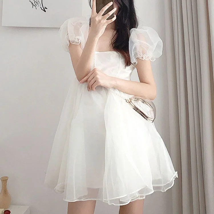 Fugitive Princess Sweet Dress Female Korean Edition Summer Vacation Two Piece Square  Bubble Sleeve Mesh Small Short Dress