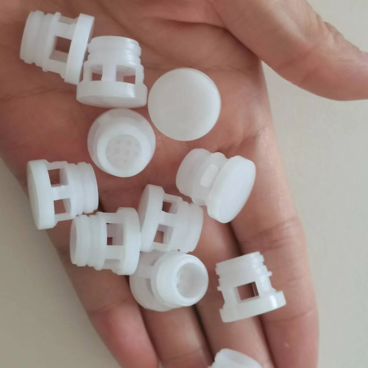 D15 D17 IP68 Waterproof Air Breathable Plastic Ventilation Plug Valve with e-PTFE Film