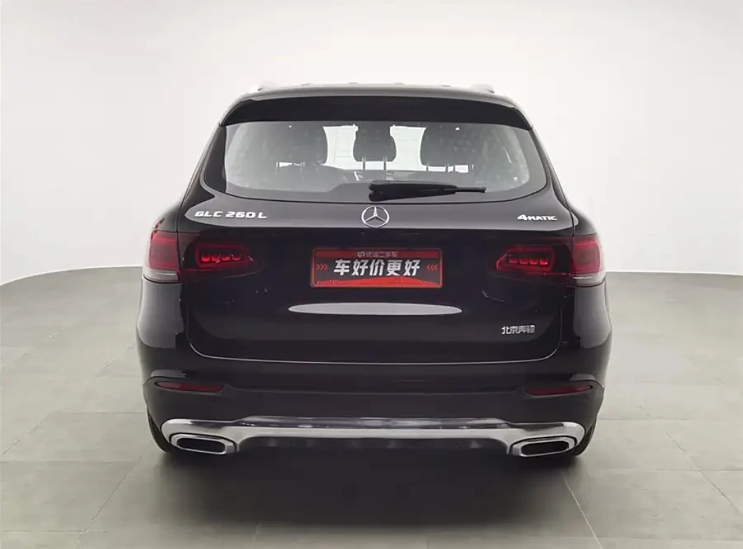 Недорогой Подержанный роскошный внедорожник GLC 2021 260 L 4MATIC Dynamic