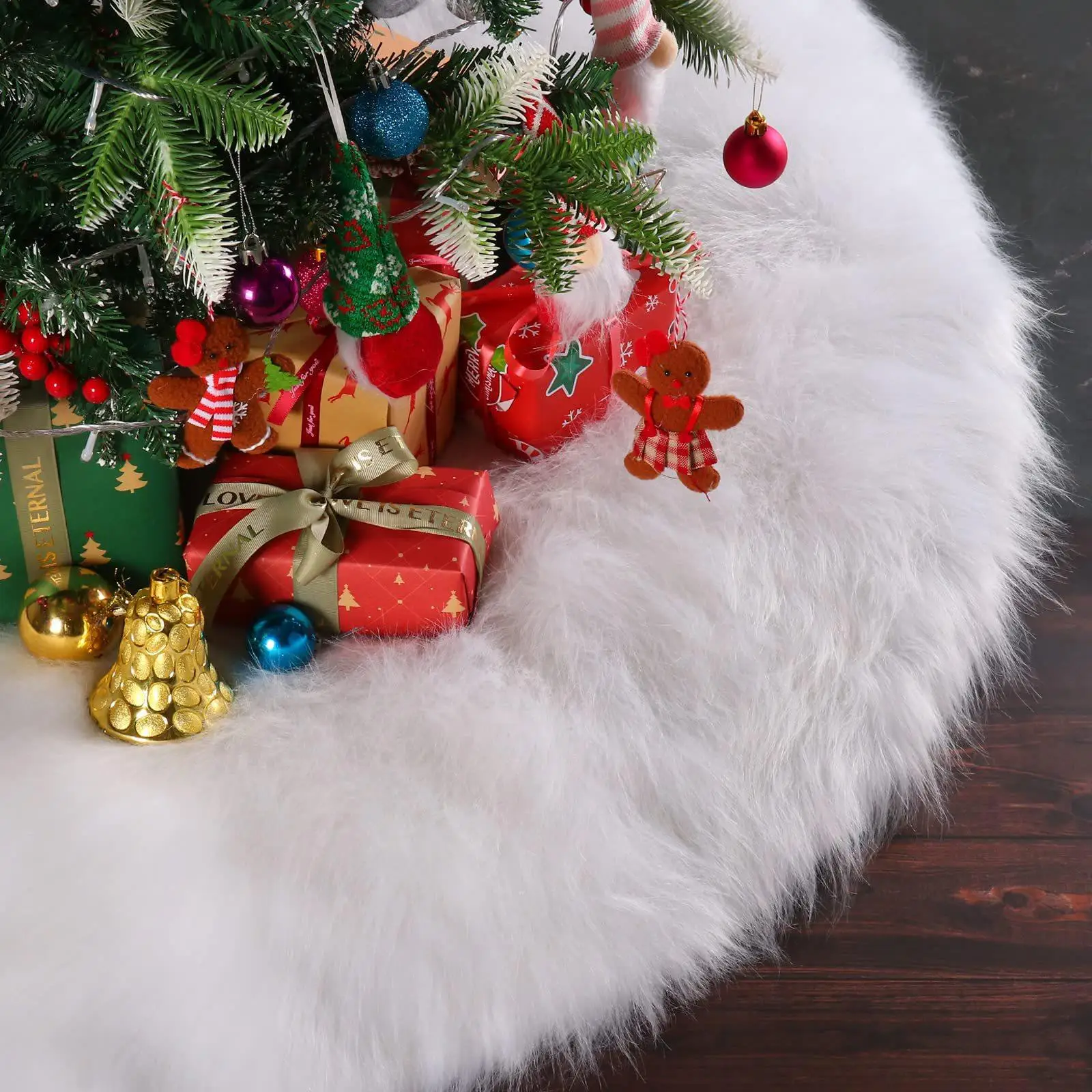 OEM Wholesale Custom Xmas Tree Carpet Mat Cover Plush Faux Fur White Christmas Tree Skirt