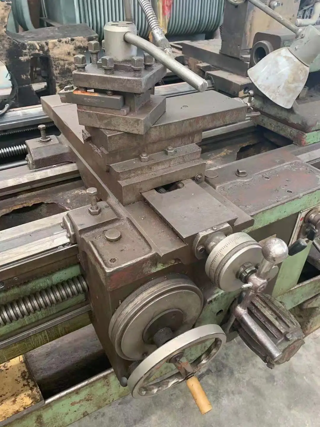 Hot sale low price second hand 6250 horizontal manual conventional lathe 2000mm turning metal working machine 2m with saddle