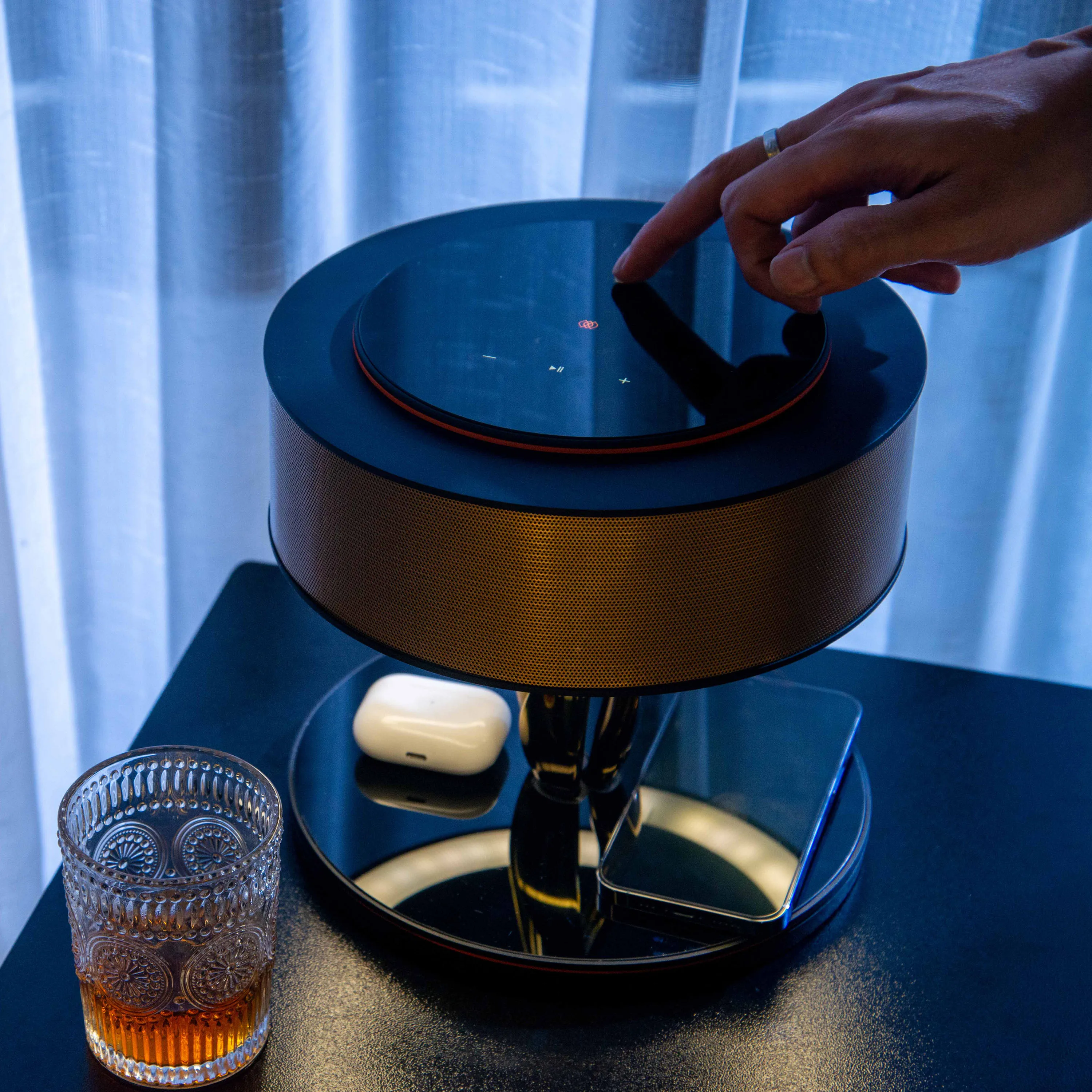 Bedside Lamp with TWS Bt Speaker and 10W Wireless Charger, Night Lamp Ambient Lamp with Digital Clock, Stepless Dimming