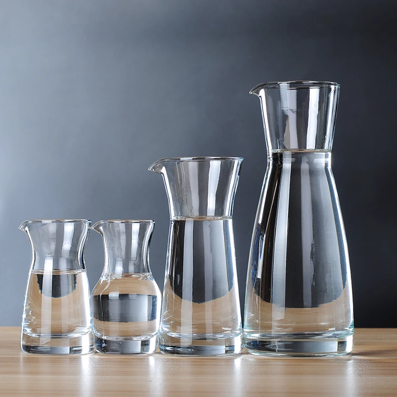 Machine Made 200ml Wine Decanter Liquor / juice dispatcher glass carafe