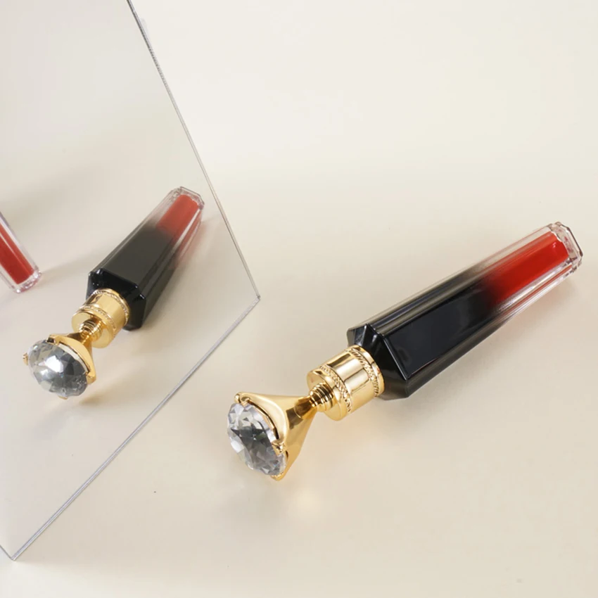 Custom private label new 2ml - 3ml luxury clear empty diamond cap / top cosmetic plastic lip gloss tube container with wand