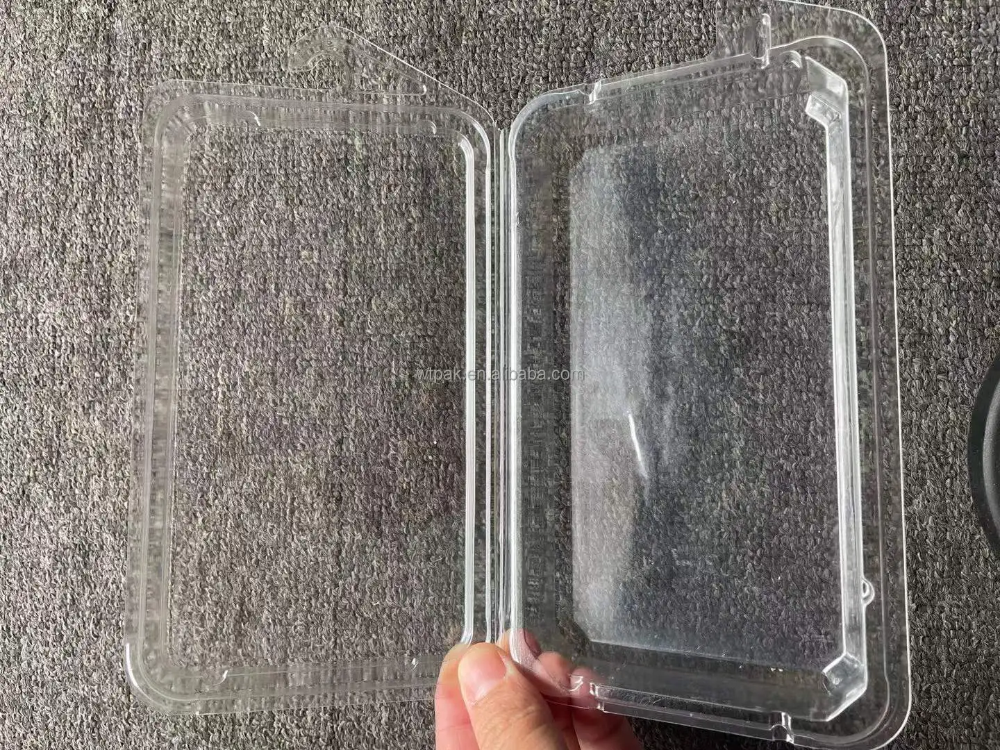 Hinged lid plastic blister clamshell packaging box for fresh herb