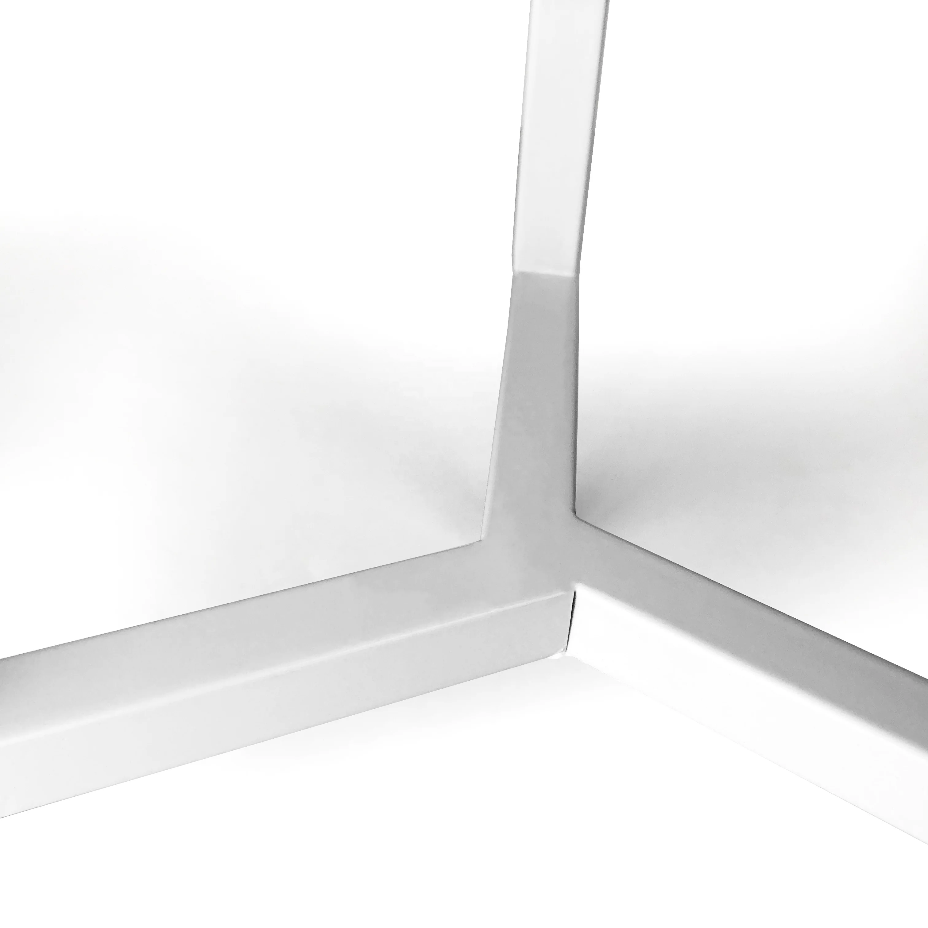 2021 White Color Nordic Style Metal Plant Stand Iron Plant Pots  Stands Outdoor Indoor Flower Stand Pot For Home Garden