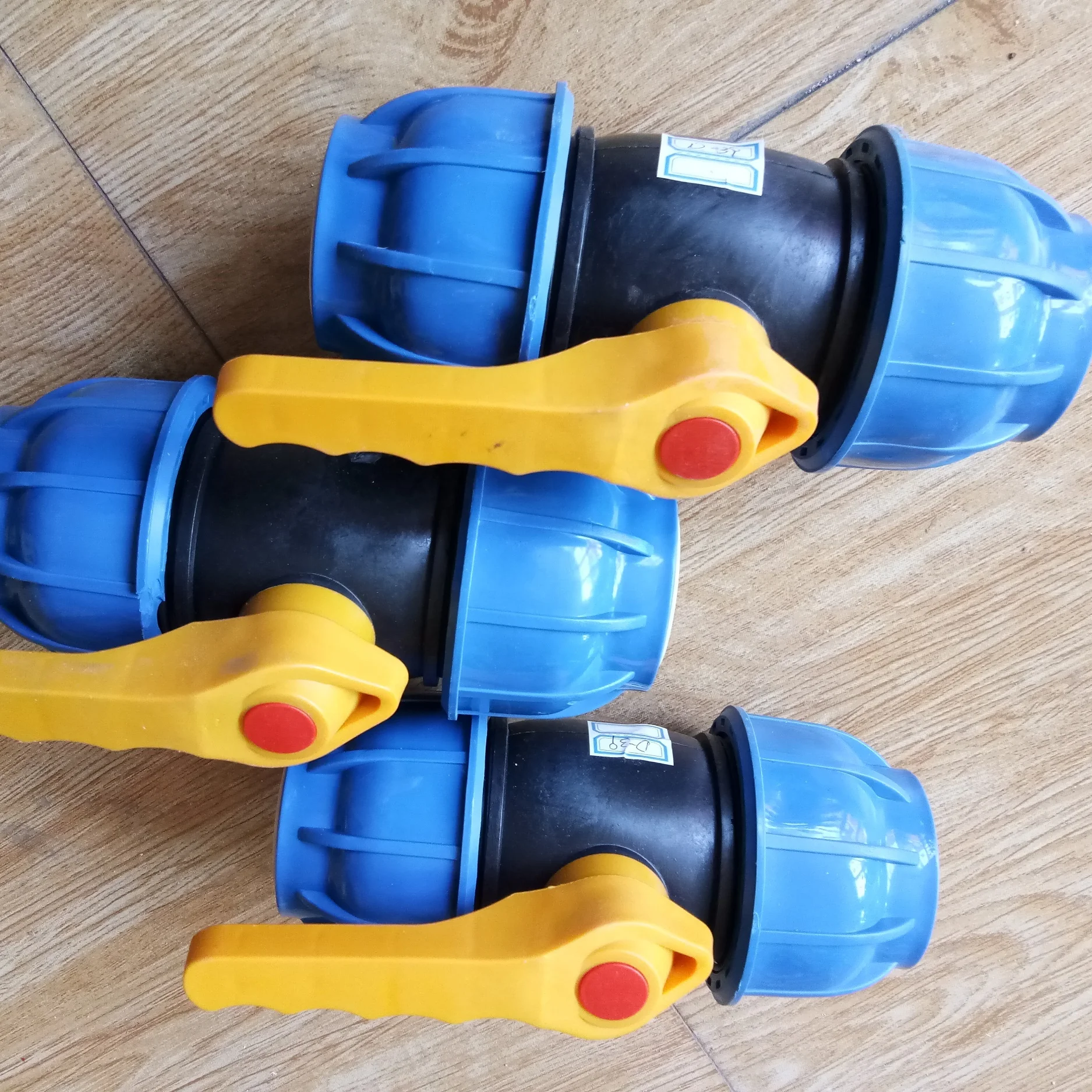 Plastic pipe fitting 16 bar PN16 compression tee elbow PP PE fitting