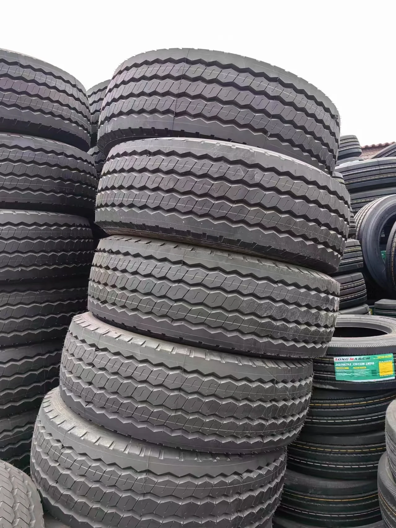 Radial truck tires 315/80r22.5 385/65r22.5 12.00r24 13r22.5 cheap price truck tyres made in china factory cheap price tyres