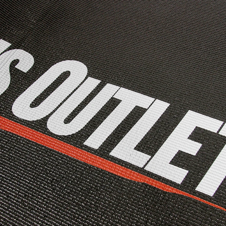 Изготовленные на заказ противоскользящие захваты для автомобильных крыльев из ПВХ-пены толщиной 4 мм