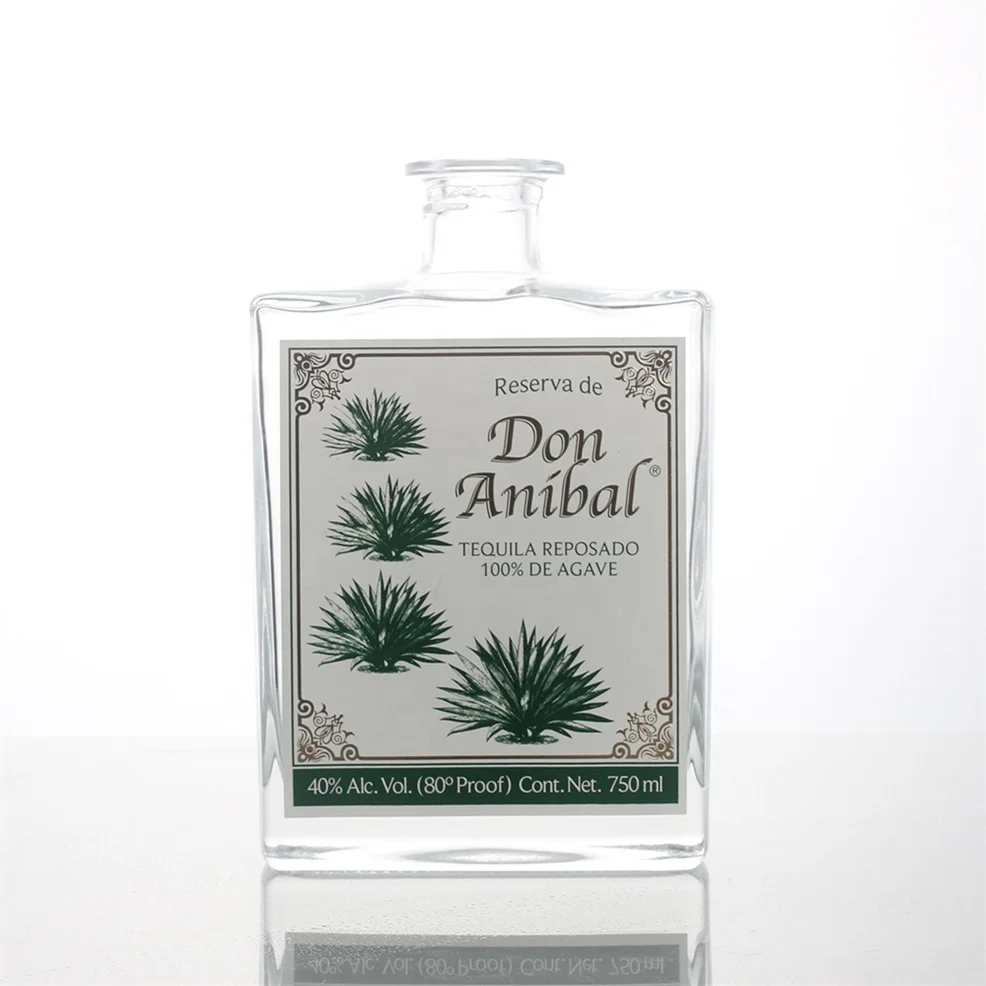 700 ml 750ml Cachaca customized bartop flat custom fancy tequila mescal Heavy Base London dry gin square glass bottle