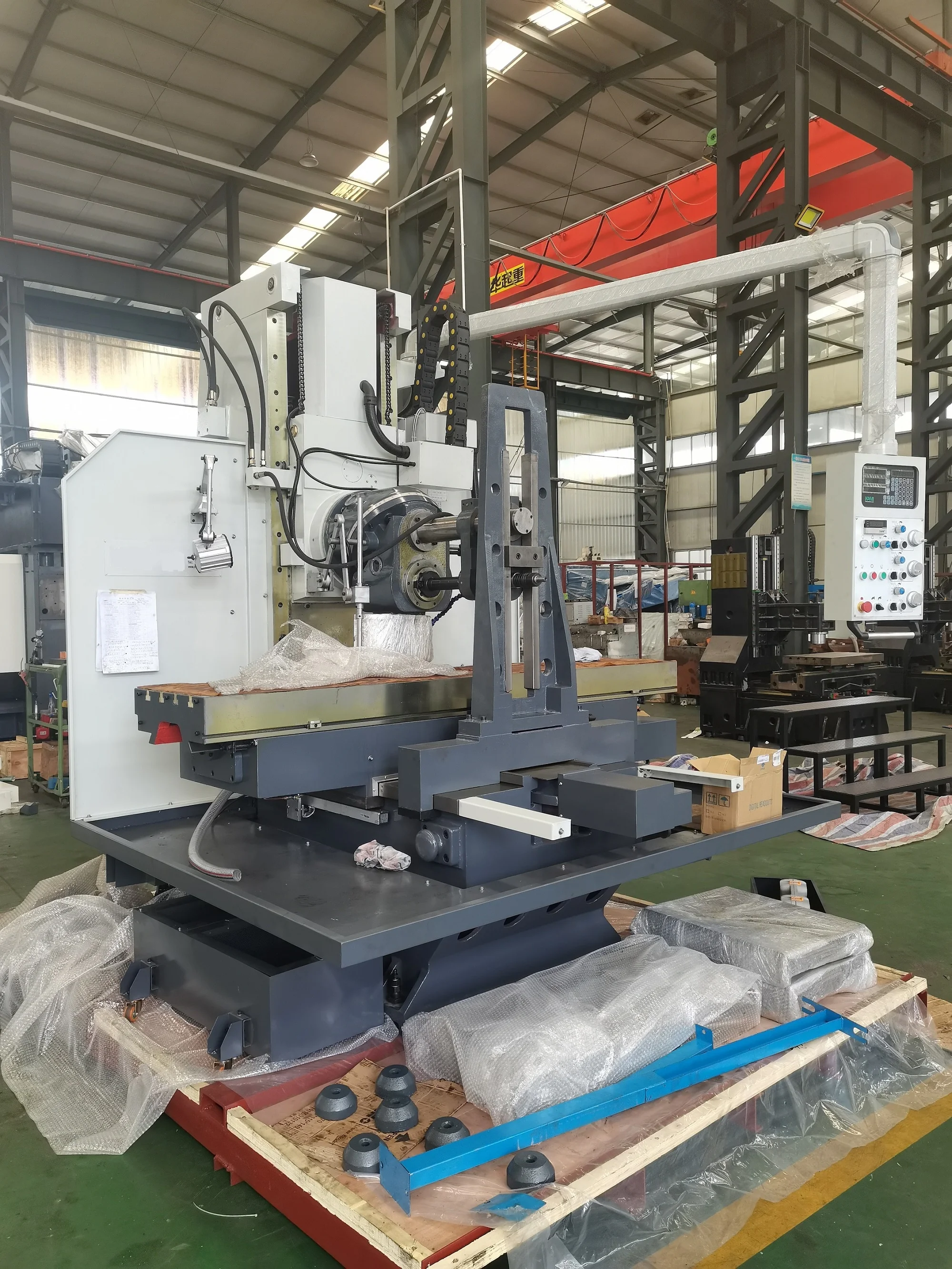 X715 heavy duty power feed universal metalwork milling machine
