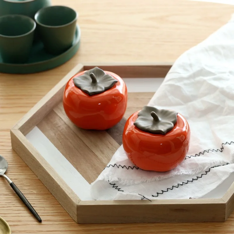 
Hensin New style persimmon shaped Ceramic Sealed Tank Custom Brown leaves Mini Can For Store Tea 