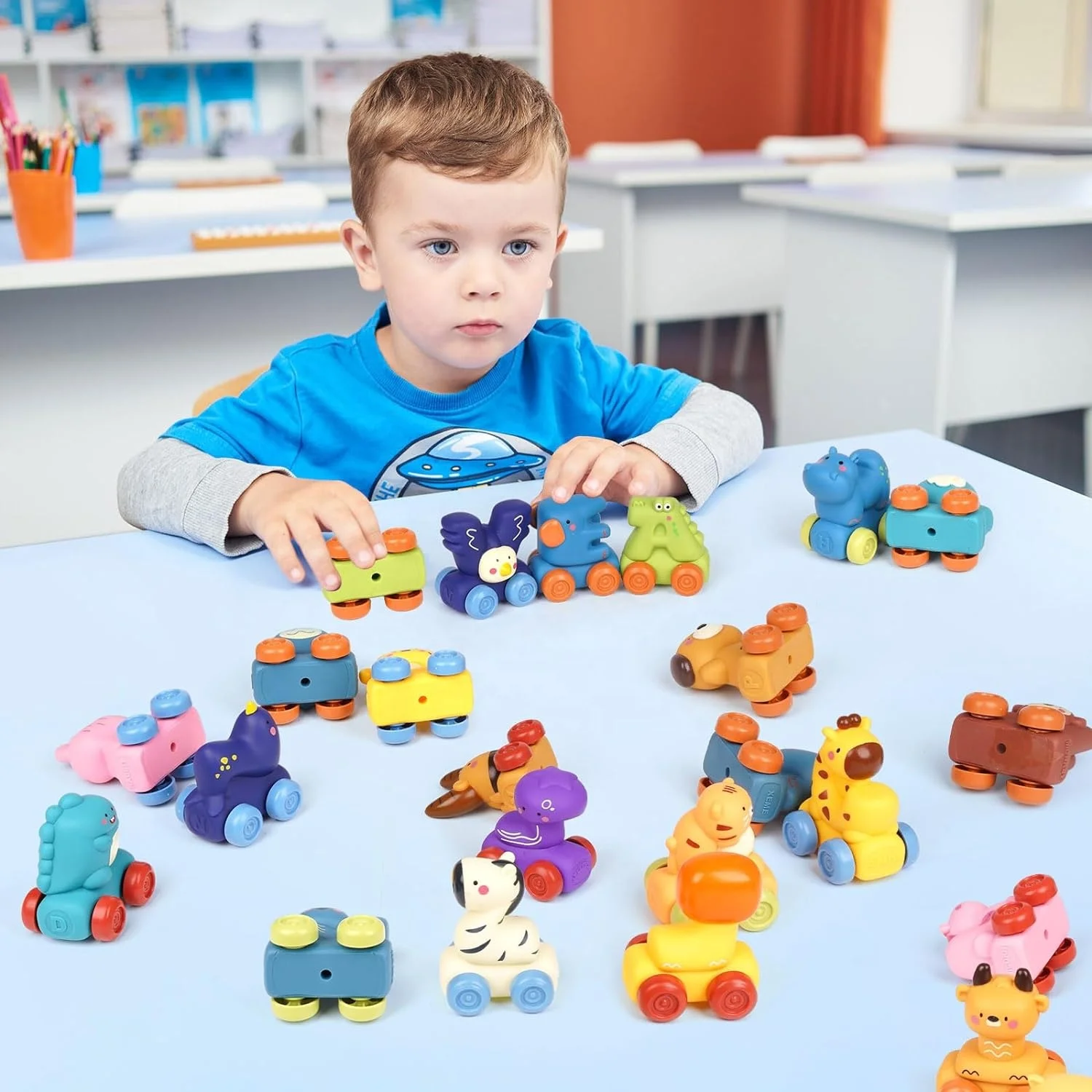 Детская развивающая игрушечная машинка