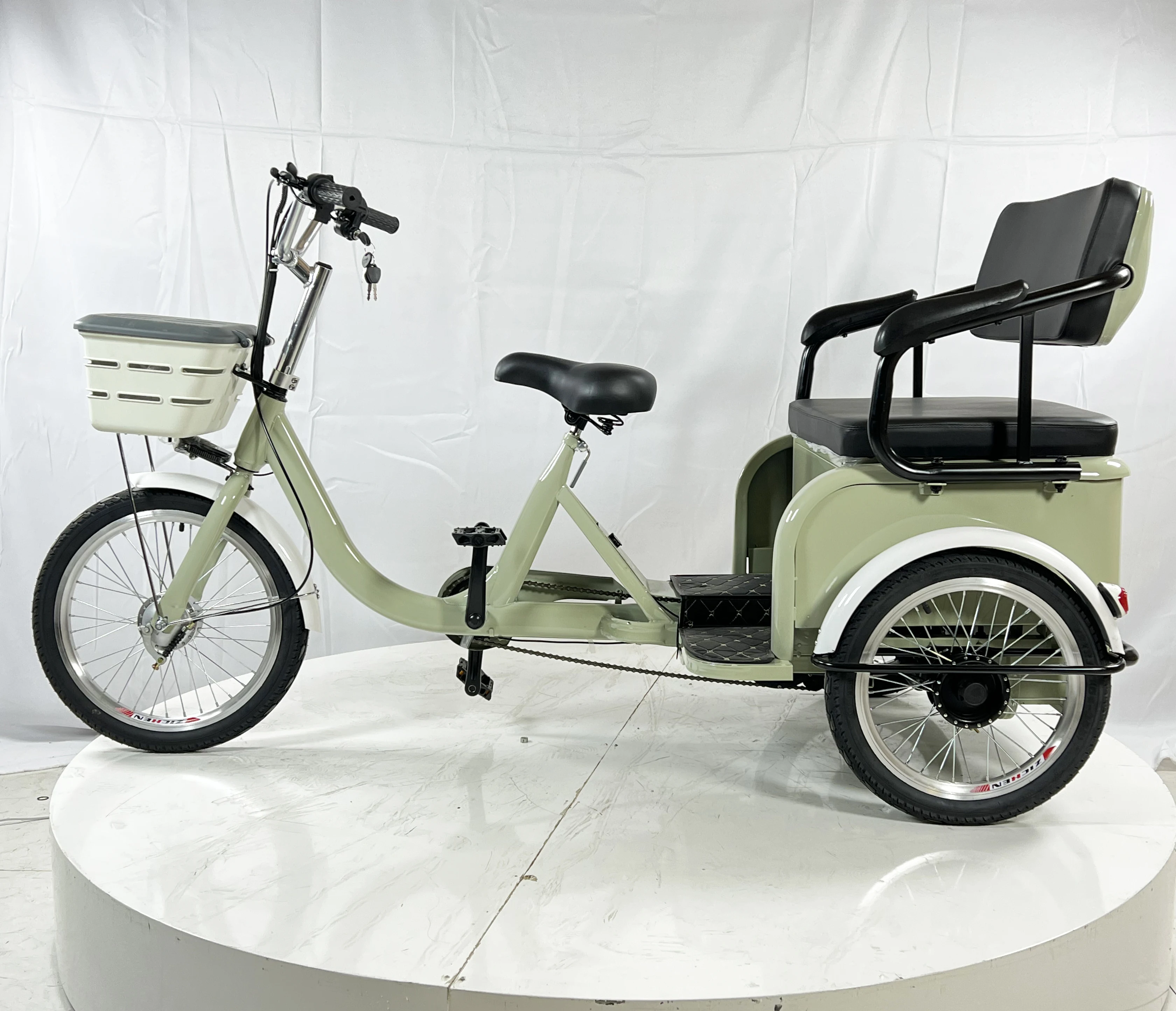 VIMODE Electric Tricycle Factory Wholesale Ev Scooter With Safe Speed Electric Pedicab for passengers