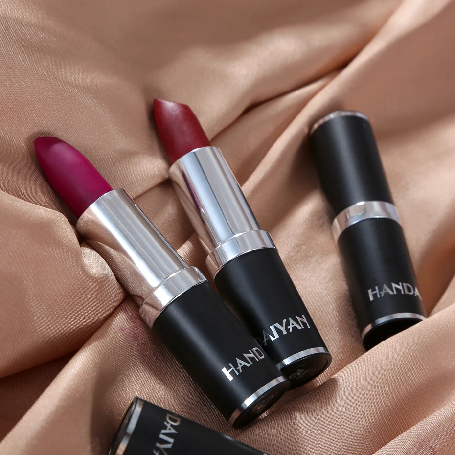 HANDAIYAN 12 Color classic lipstick private label waterproof nude packaging lipgloss lipmatte matte lipsticks dark colours