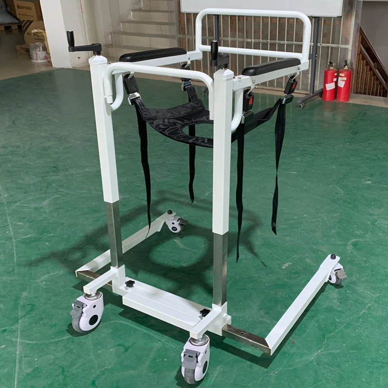  Кресло для переноса пациента с ручным управлением помогает пациенту переходить в Купание или душ