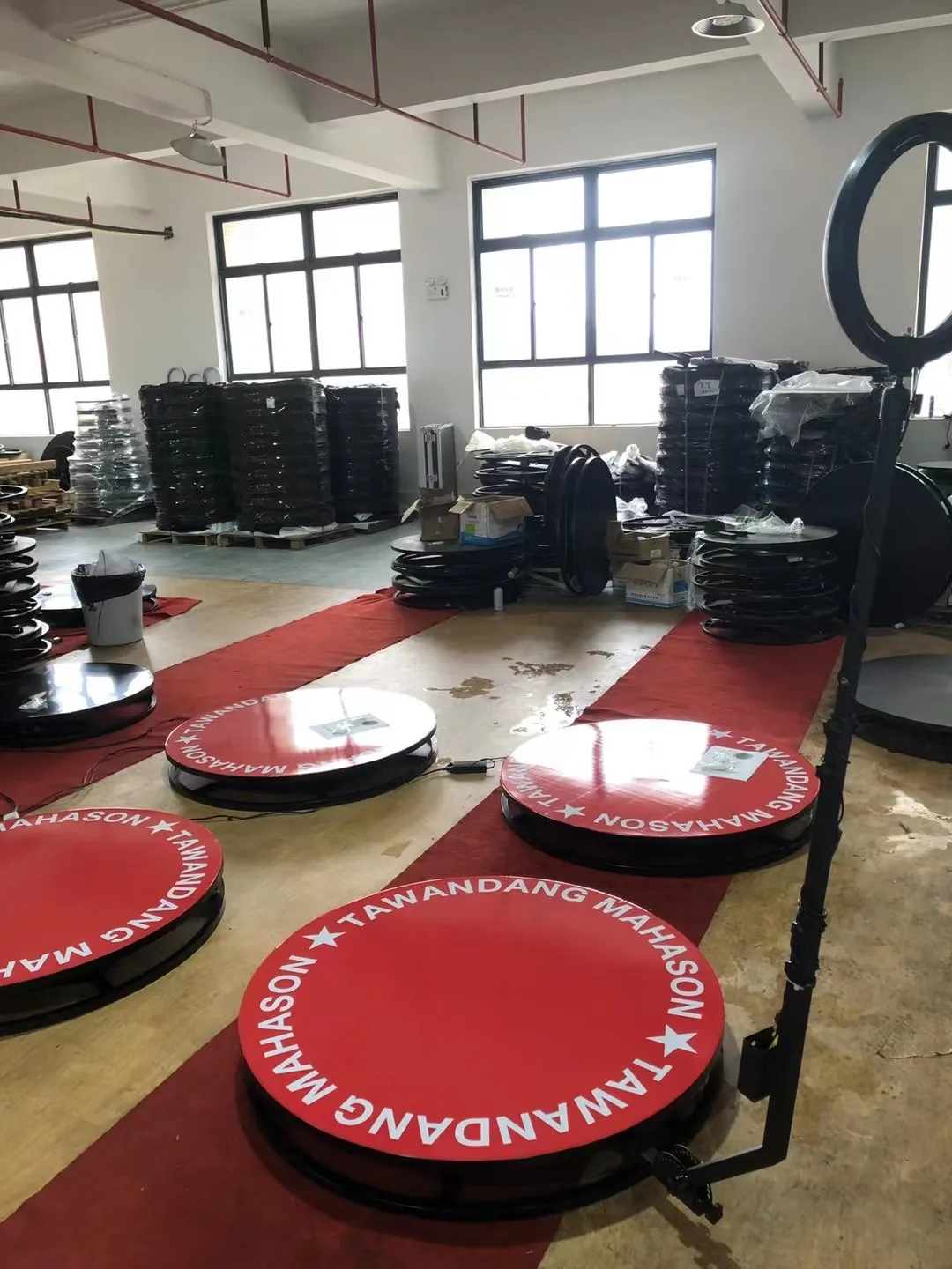 Slow Motion 360 Degree Rotating Picture Selfie Magic 360 Photo Booth 360 Video Booth Automatic Photobooth 2022 New for Party