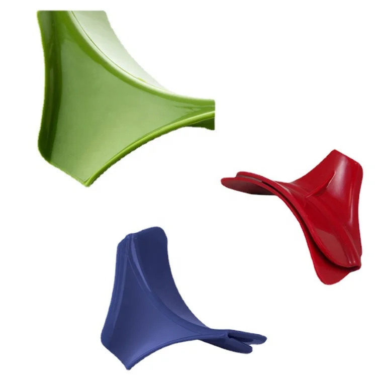 Anti-Spill Silicone Kitchen Accessories Pots Pans Liquid Soup Nozzle Mouth Funnel Pour Soup Spout Edge Deflector Cooking Tool