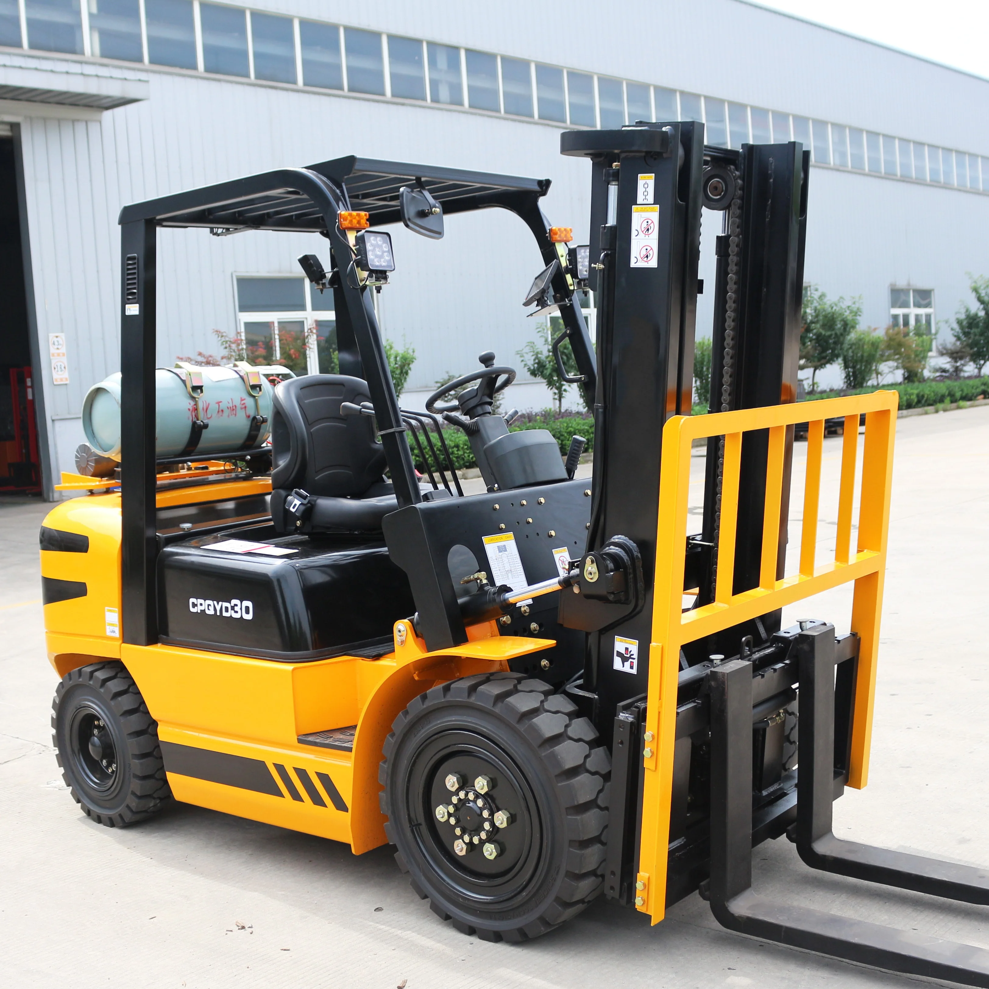 3ton LPG CNG Forklift Truck 3000kg RC Container Cargo Pallet Gas Fork Lift  CPQYD30