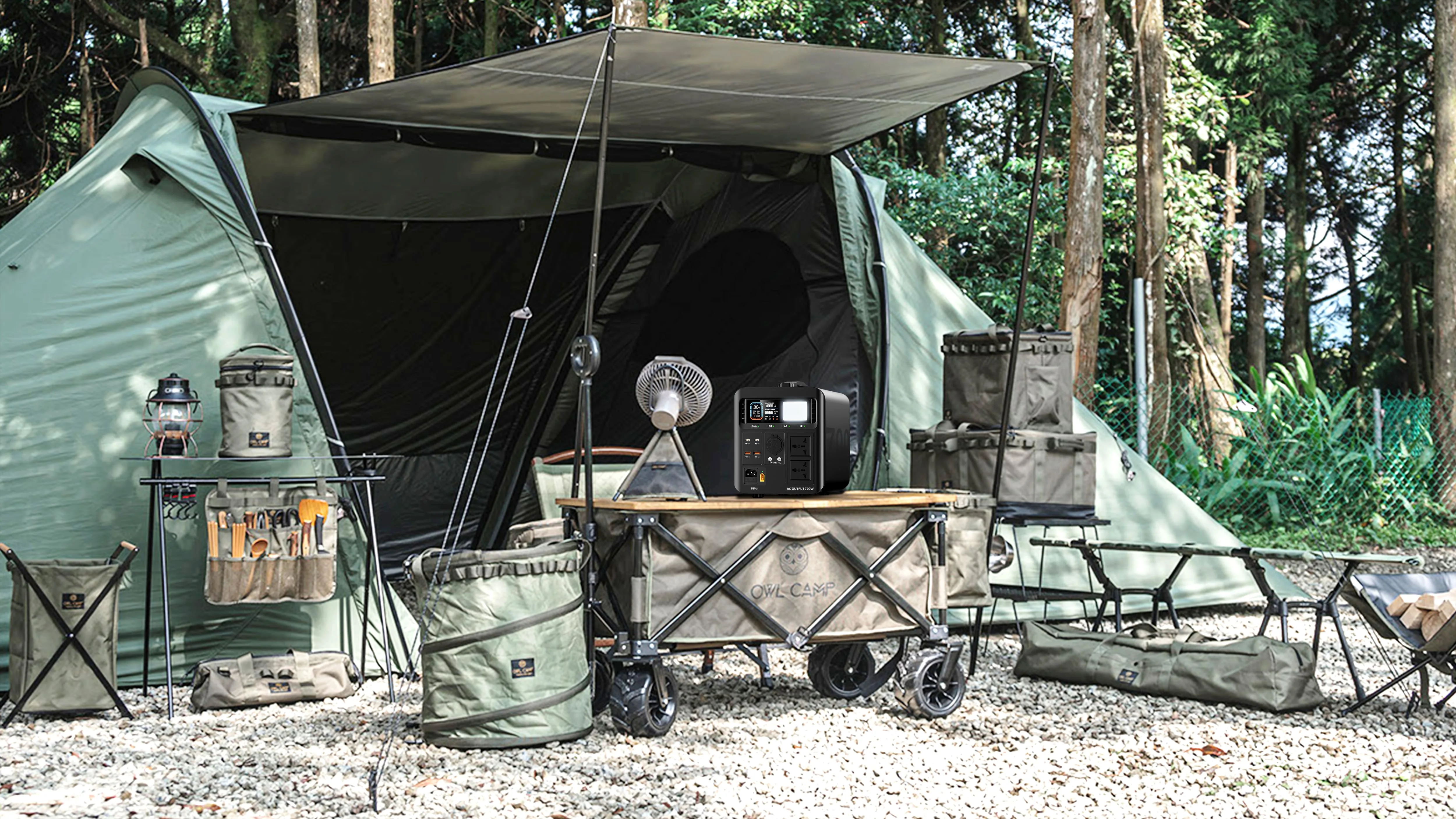 Outdoor Camping Lifepo4 Lithium Battery 700w Solar Banks Portable Ac Power Generator Stations