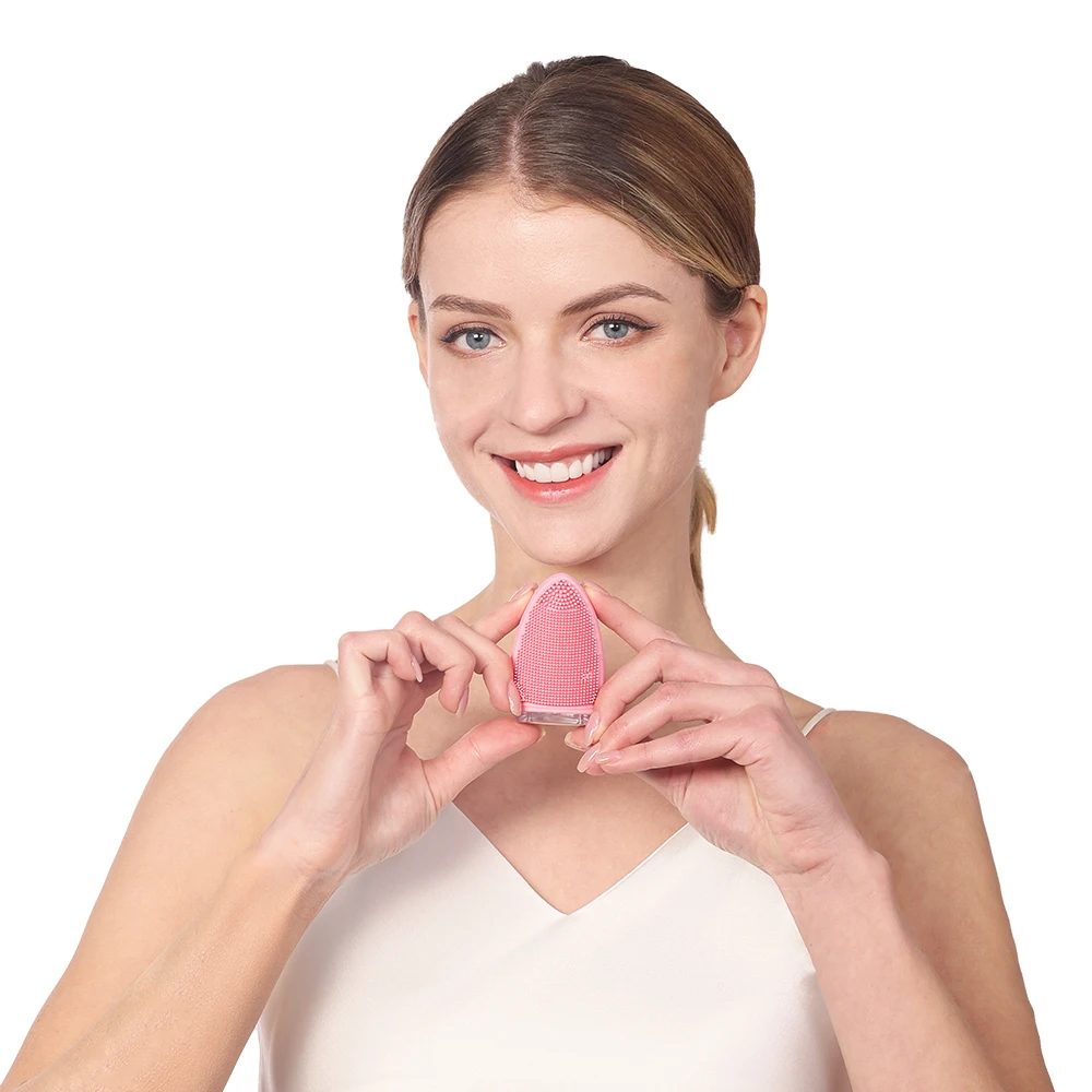 Private Label Ipx7 Ce Logo Branded Electric Face Cleansing Rotating Silicone Facial Brush Face Cleaning Brush Face Brush