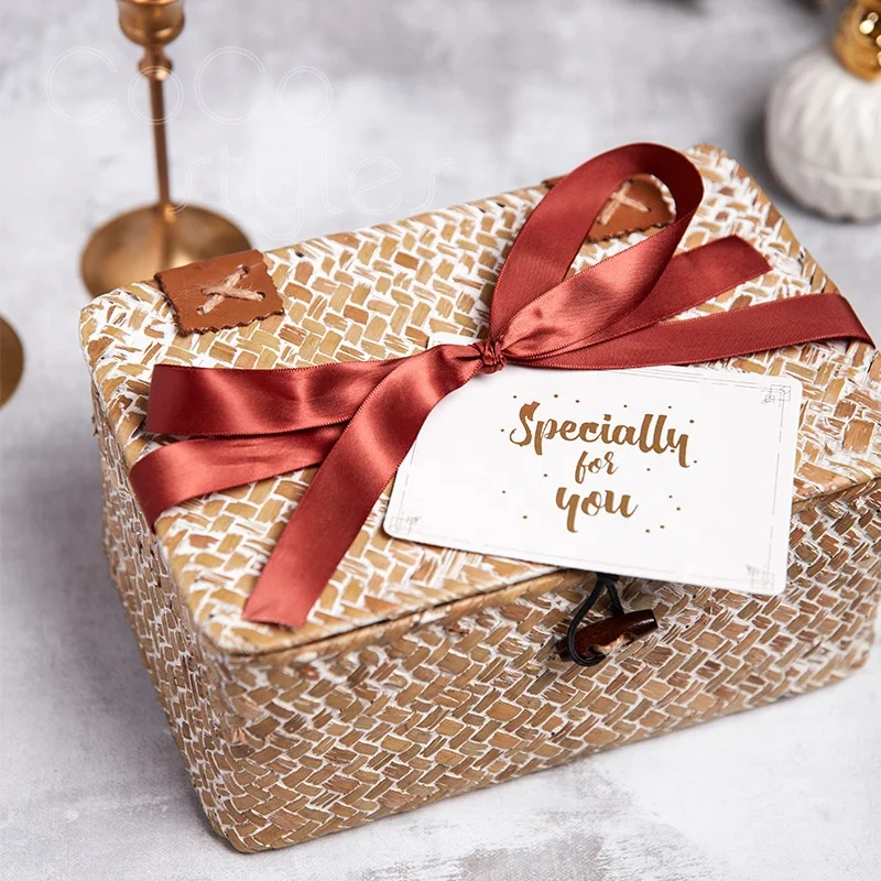 Cocostyles personalized handmade rustic antique seagrass woven basket gift set with ribbon for forest wedding guest gifts