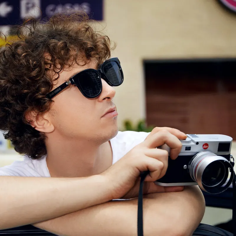 
2121 New Sunglasses Smart Glasses Eye Protection Ideal Beach Surfing Travel Smart Glasses 