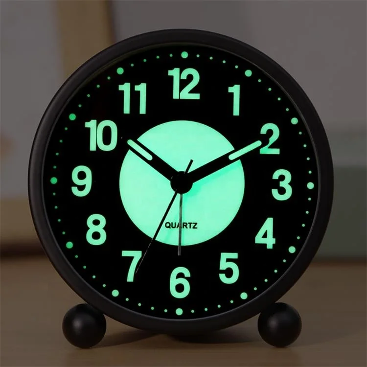 Оптовая продажа Современный популярный дизайн 4-дюймовый небольшой тихий детская световой сигнализации настенные часы для украшения дома