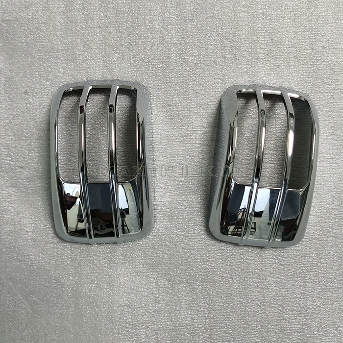 Japanese Truck Body Spare Parts KNI-002008 chrome side door lamp for Isuzu Giga 2010
