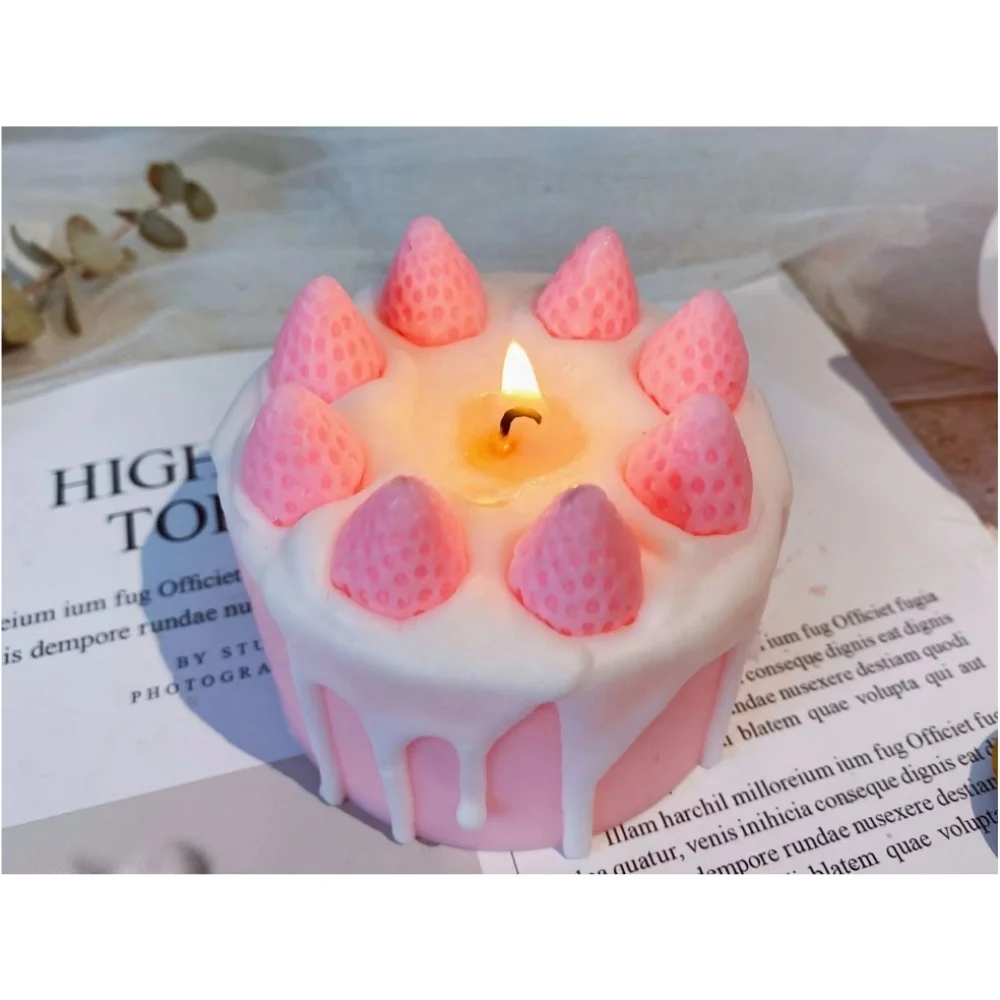 Birthday Small Pink Strawberry Valentine Food Customized Wholesale Soy Wax Luxury Private Label Mini Scented Candles