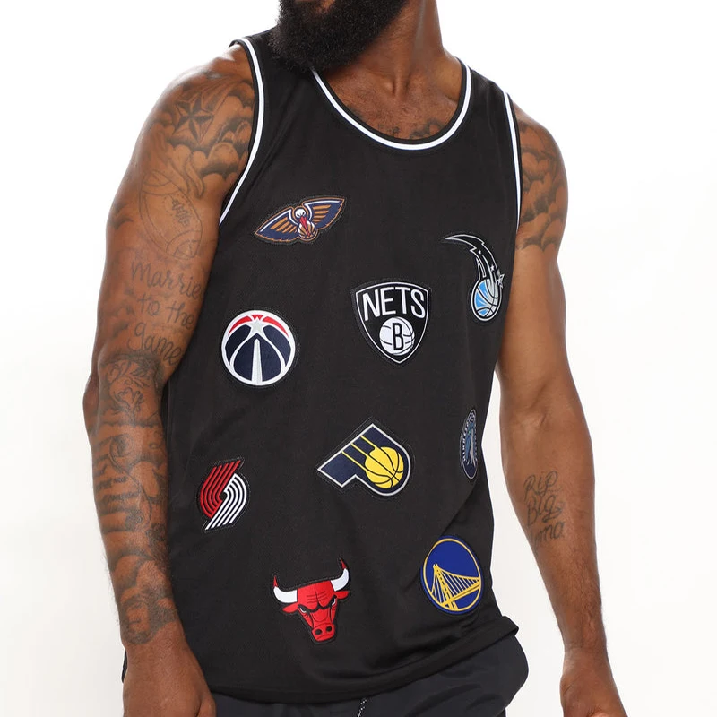 Low MOQ Factory Custom Fabric Color Wholesale Printed Tank For Men Quick Dry High Quality Oversized Casual Stringer Tank Top