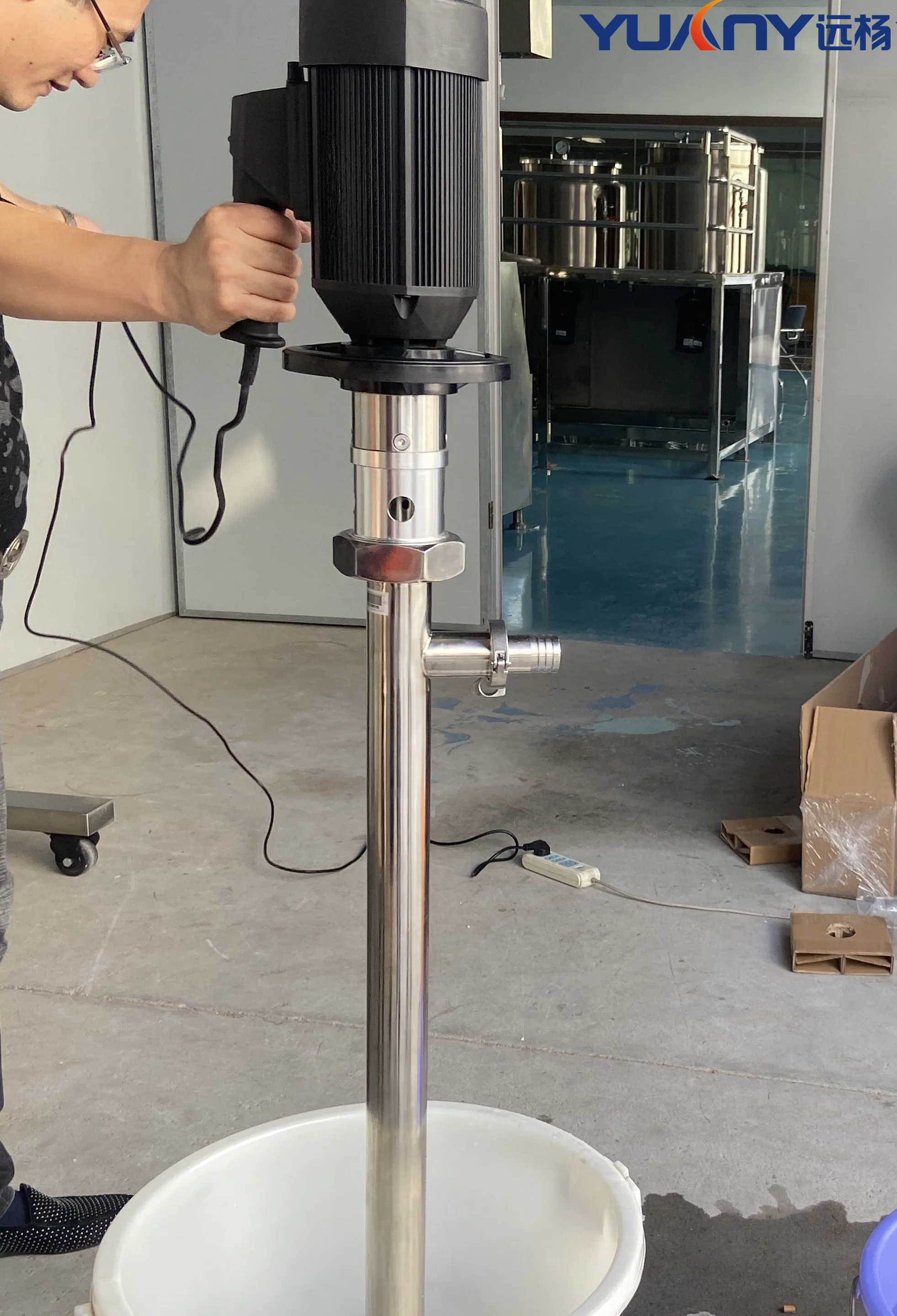 YUANYANG  Hand Type Self-priming Electric Drum Barrel Pump Screw Pump 1000mm 45 L /min 51mm 825w