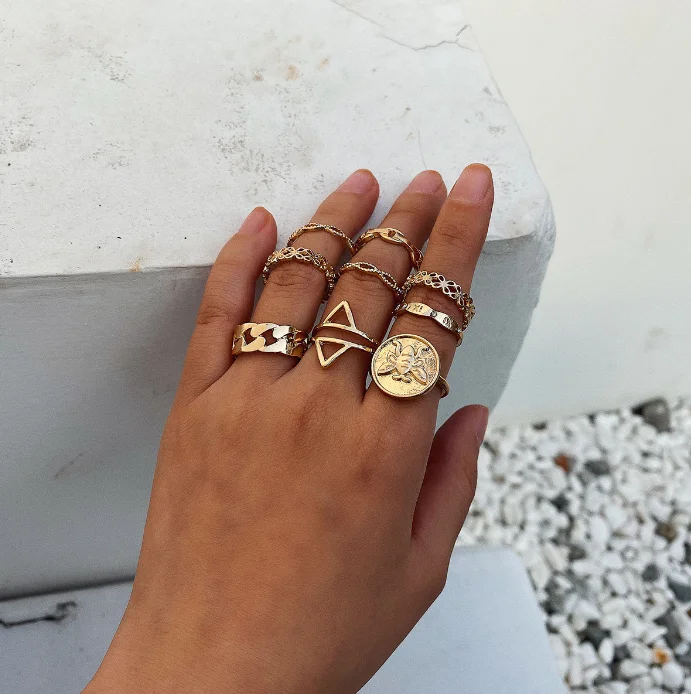 XG1542 Multi-element ring combination joint ring lady bee letter hollow-out jewelry