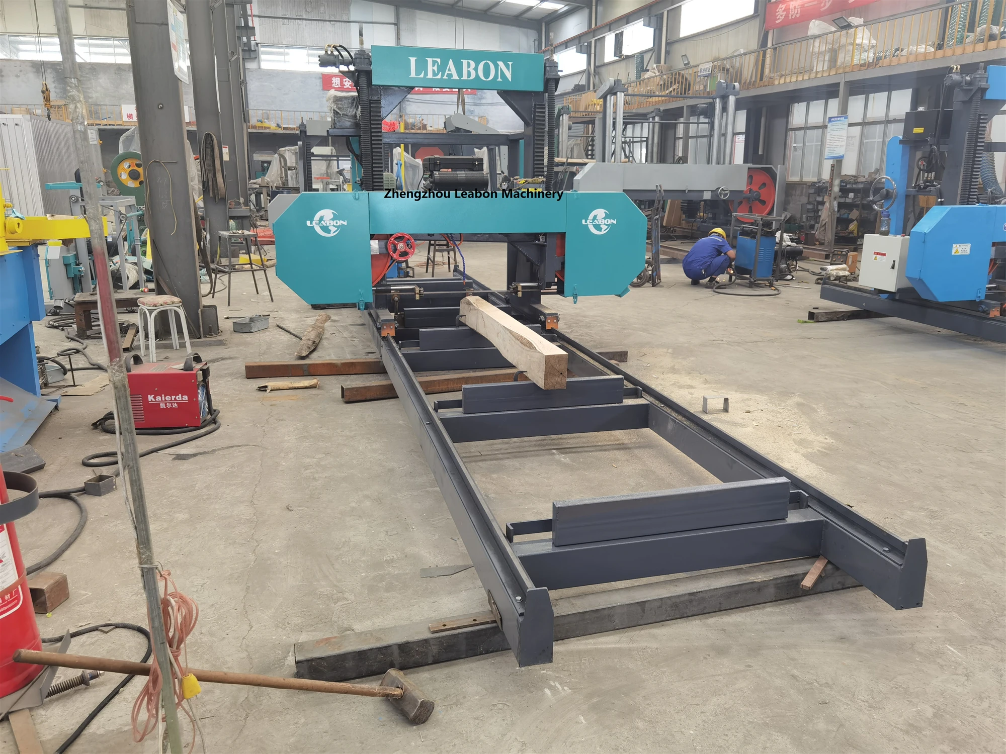 Forest Woodworking Machinery Sawmill Wood Logs Cutting Band Saw Price