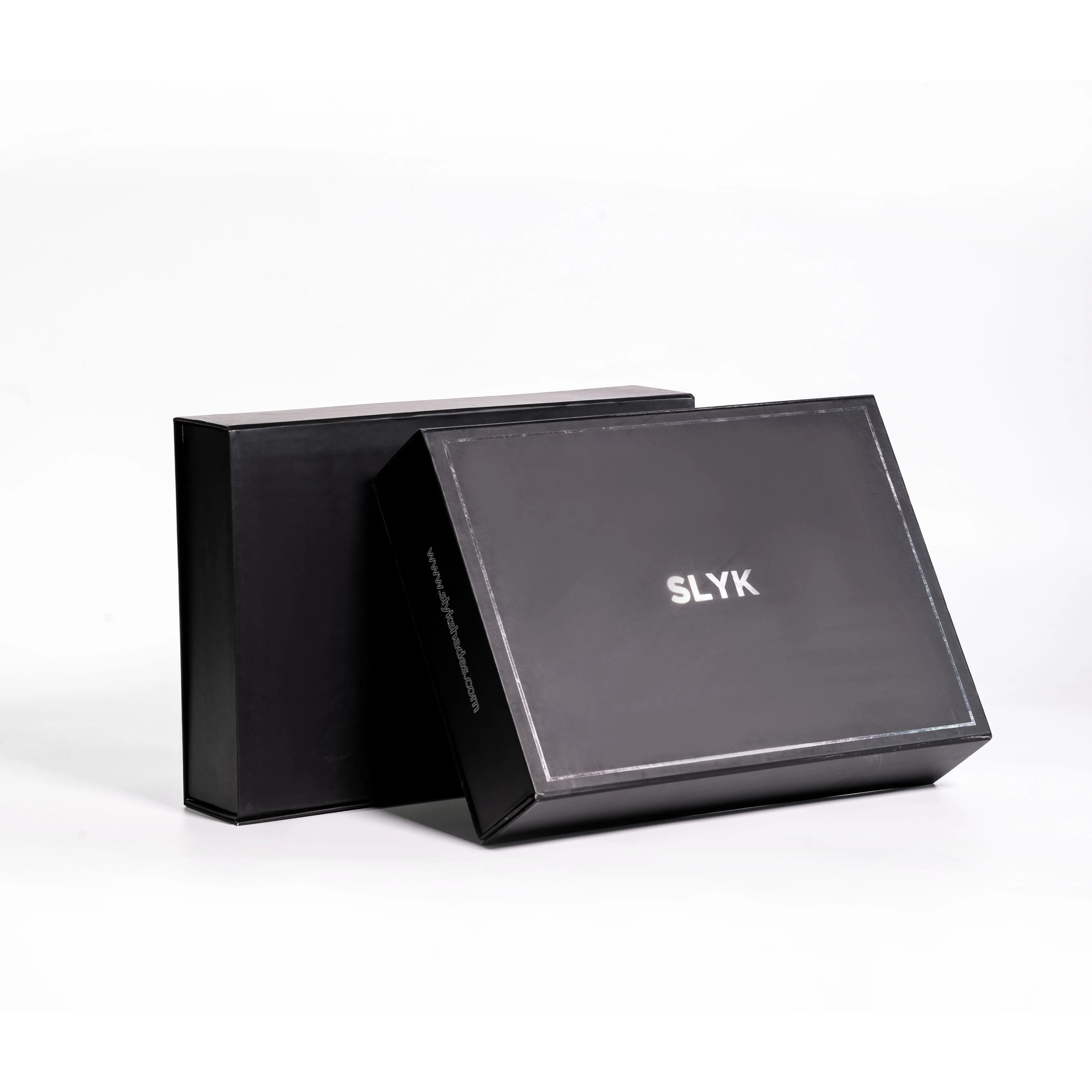 wholesale small matte foil finish cheap slim waterproof cardboard sustainable suede packing box for cell phone cases with magnet