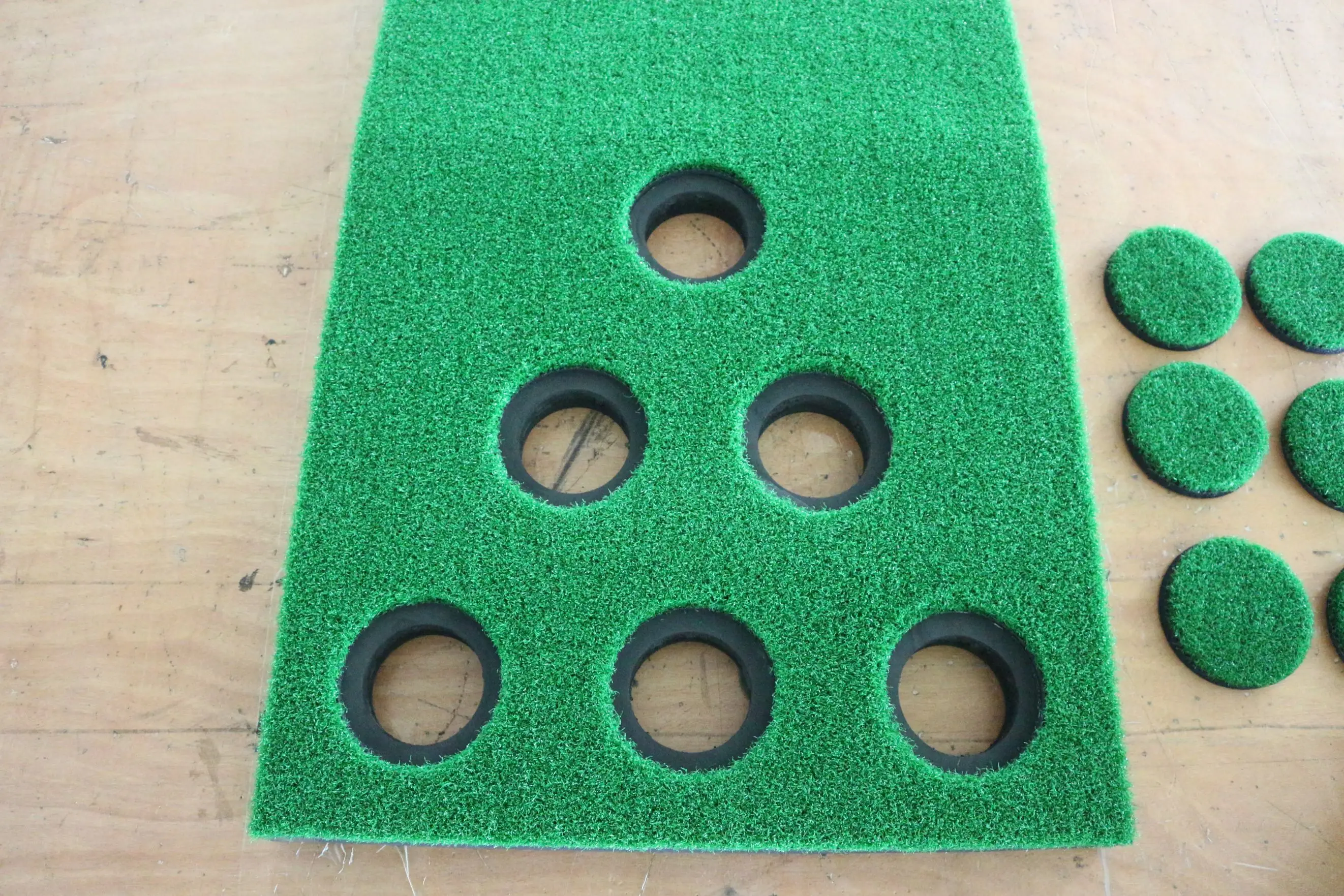 2-on-2 12 holes Portable Golf Putting Mat Indoor 2-way mini golf putting green mats