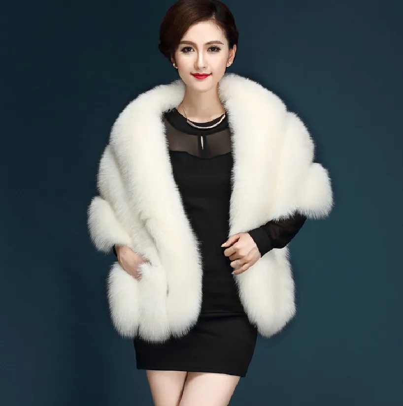 Wholesale Retro light luxury Autumn Winter Bride Shawl Wedding Cloak Dress Cheongsam Fur Cape Coat Women Imitation Fox Fur Shawl